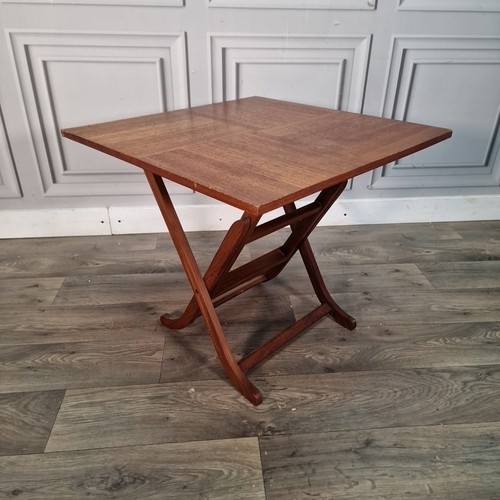 Vintage meredew folding table - meredew,