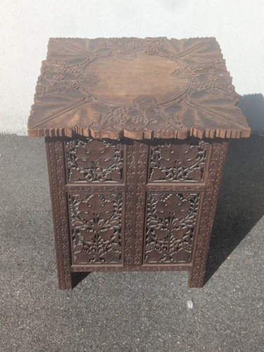 Vintage hand carved anglo - hand,